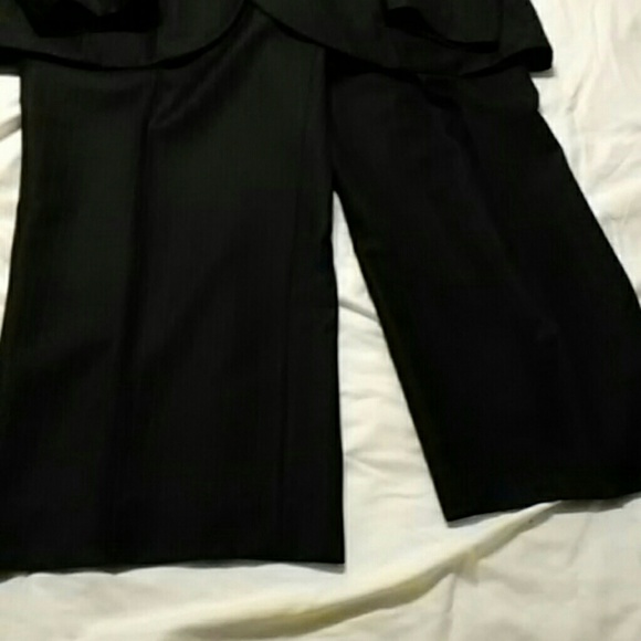 JH Collection women's 2 piece pants suit - Picture 2 of 3